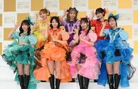 　ＦＲＵＩＴＳ　ＺＩＰＰＥＲの（左から）櫻井優衣、早瀬ノエル、鎮西寿々歌、仲川瑠夏、松本かれん、月足天音、真中まな（撮影・堀内翔）