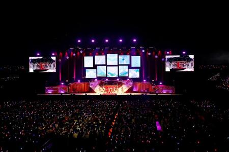 　８周年ツアーの愛知公演を行った＝ＬＯＶＥ