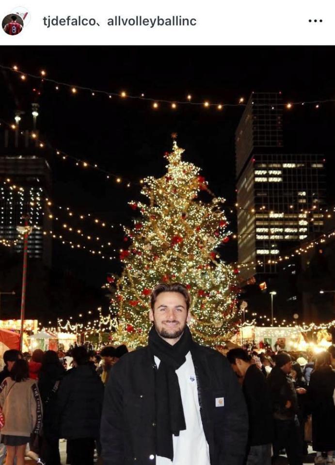 　トリー・デファルコ選手のインスタグラム＠ｔｊｄｅｆａｌｃｏ（２４年１２月２５日付）より 