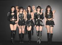 　ＬＥ　ＳＳＥＲＡＦＩＭの（左から）ＨＵＨ　ＹＵＮＪＩＮ、ＫＩＭ　ＣＨＡＥＷＯＮ、ＫＡＺＵＨＡ、ＳＡＫＵＲＡ、ＨＯＮＧ　ＥＵＮＣＨＡＥ（撮影・堀内翔）