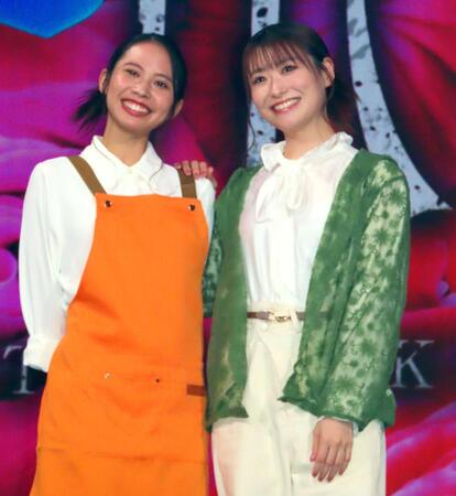 　会見に出席した屋比久知奈（左）と唯月ふうか