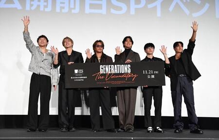 　公開前日ＳＰイベントを行ったＧＥＮＥＲＡＴＩＯＮＳの（左から）小森隼、白濱亜嵐、数原龍友、片寄涼太、佐野玲於、中務裕太（撮影・開出牧）