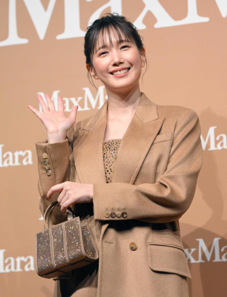 　ＭａｘＭａｒａのイベントに登場した本田翼（撮影・伊藤笙子）
