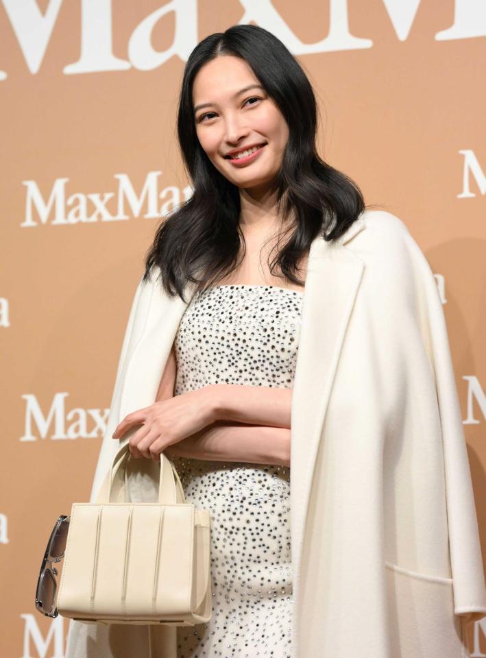 　ＭａｘＭａｒａのイベントに登場した大政絢（撮影・伊藤笙子）