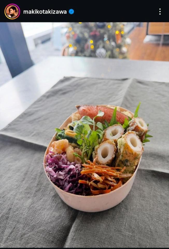 　滝沢眞規子インスタグラム＠ｍａｋｉｋｏｔａｋｉｚａｗａから