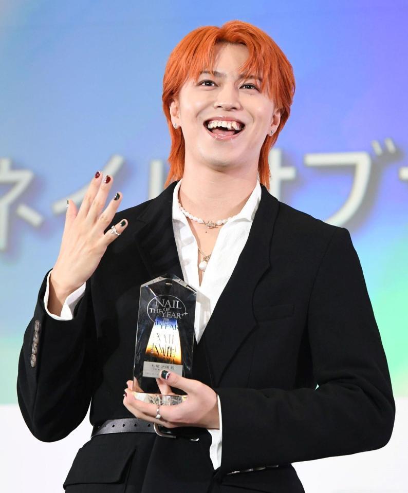 　ネイルオブザイヤーを受賞した松尾太陽（撮影・佐藤厚）