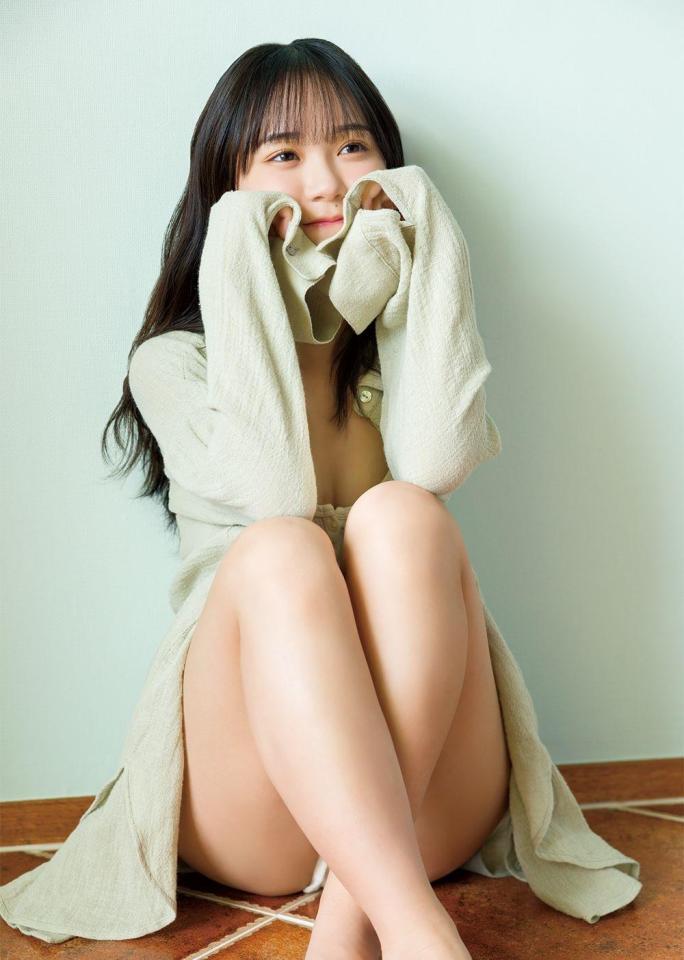 　初の写真集「ほのほの」を出版した橋田歩果（撮影：市川秀明）