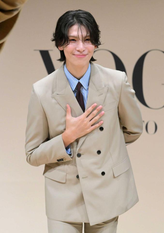 　受賞記者会見に登場したラウール（撮影・伊藤笙子）