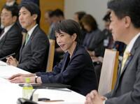 　経済財政諮問会議であいさつする高市首相