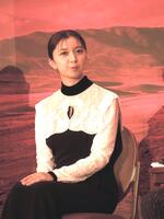 　品川プリンスホテルで行われた明治座「大地の子」製作発表会に参加した俳優の上白石萌歌