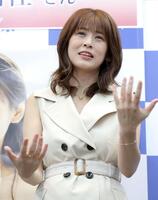 　過去の体験を振り返る小阪由佳（撮影・西岡正）