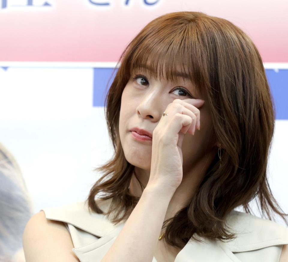 　過去の体験を振り返る小阪由佳（撮影・西岡正）