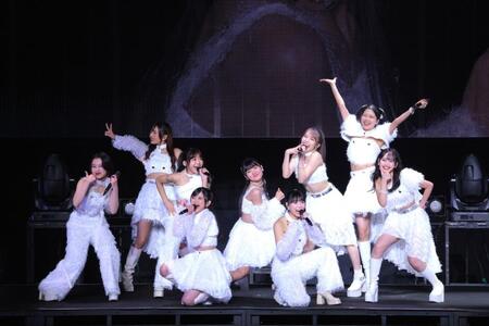 　秋ツアー千秋楽公演を日本武道館で行ったアンジュルム