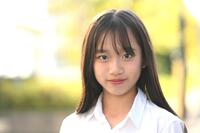 　大人びた表情を見せる横須賀京香（撮影・堀内翔）