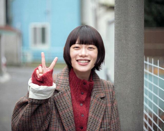 杉咲花 真っすぐ恋愛に向き合う27歳主人公役 日テレ系「冬のなんかさ