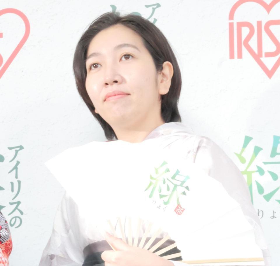 　イベントに出席したエルフのはる