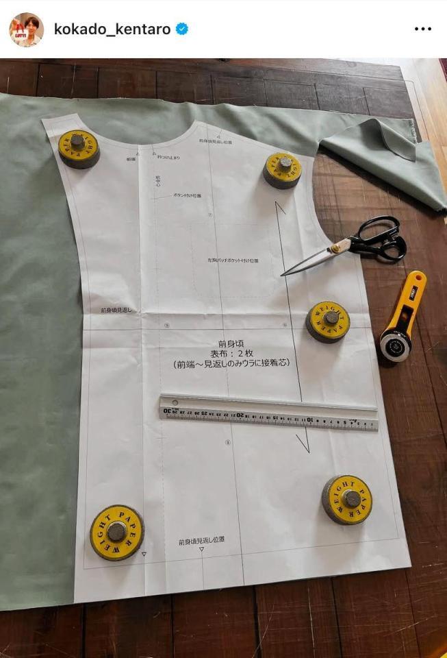 　もうプロじゃん！コカド制作のシャツ。コカドケンタロウのインスタグラム＠ｋｏｋａｄｏ＿ｋｅｎｔａｒｏより