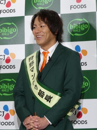 イベントに登壇した狩野英孝＝都内