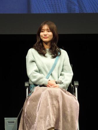 　ドラマ「透明な夜に駆ける君と、目に見えない恋をした。」のトークイベントに出演した永瀬莉子