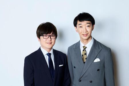 　タイタンライブに出演するラバーガール