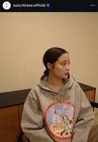 　広瀬すずの公式インスタグラム（＠ｓｕｚｕ．ｈｉｒｏｓｅ．ｏｆｆｉｃｉａｌ）より