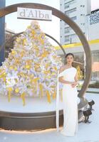 　ポーズを決めるＫoｋｉ，（撮影・佐々木彰尚）