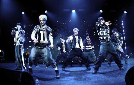 　ＬＡのステージで躍動したＰＳＹＣＨＩＣ　ＦＥＶＥＲ