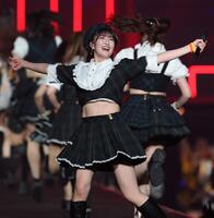 　卒業スペシャルで熱唱するモーニング娘。’２５の羽賀朱音（撮影・金田祐二）