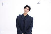 　ＢＴＳの公式Ｆａｃｅｂｏｏｋより　リーダーのＲＭ