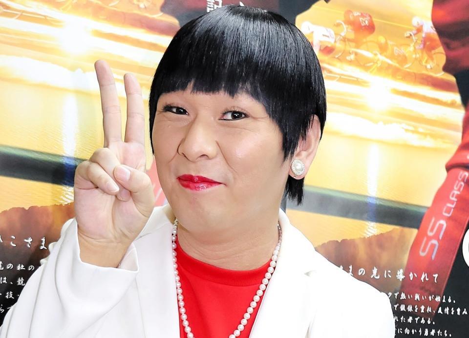 　Ｍｒ．シャチホコ