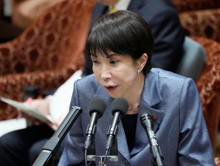 　衆院予算委で答弁する高市首相