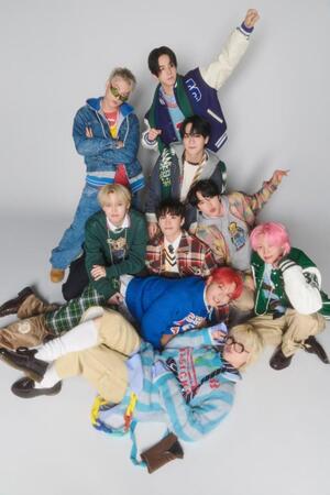 　生配信で東阪ドーム公演開催を発表したＪＯ１　©ＬＡＰＯＮＥ　ＥＮＴＥＲＴＡＩＮＭＥＮＴ 