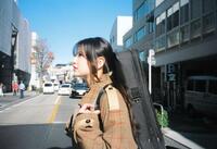 　「Ｉ’ｍ　ｊｕｓｔ　ｍｅ」でデビューしたあずさ