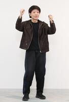 　元気な姿を見せる美川憲一（撮影・金田祐二）