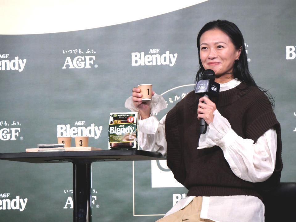 　利きミルクチャレンジで「分かった！」と確信する榮倉奈々