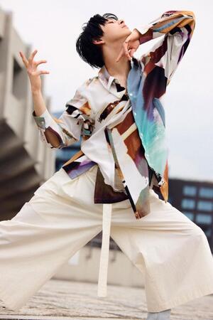 　新原泰佑ファースト写真集「Ｆｌｉｃｋｅｒ」より