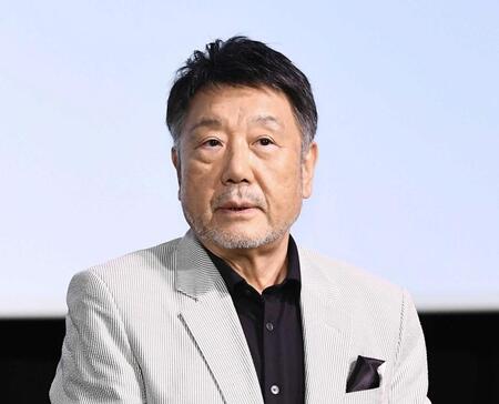 　原田眞人さん＝２０２３年撮影