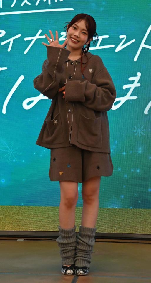 　ラジオの公開収録を行ったアイナ・ジ・エンド（撮影・持木克友）