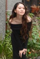 　ポーズをとる咲耶（撮影・園田高夫）