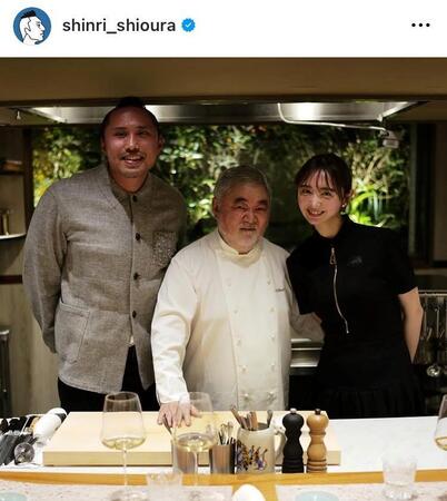 塩浦慎理インスタグラム（ｓｈｉｎｒｉ＿ｓｈｉｏｕｒａ）より