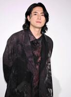 間宮祥太朗＝２０２４年３月撮影