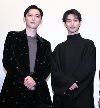 　トークデカお嬢を盛り上げた吉沢亮（左）と横浜流星（撮影・金田祐二）