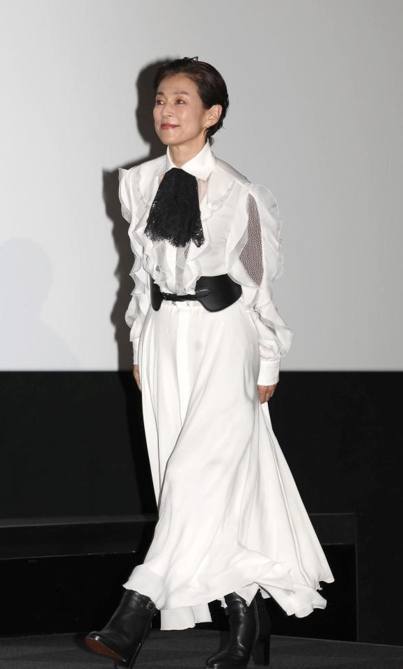 　イベントに登場した鈴木保奈美（撮影・佐々木彰尚）