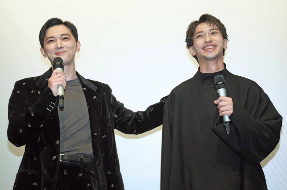 　トーク盛り上げる吉沢亮（左）と横浜流星（撮影・金田祐二）