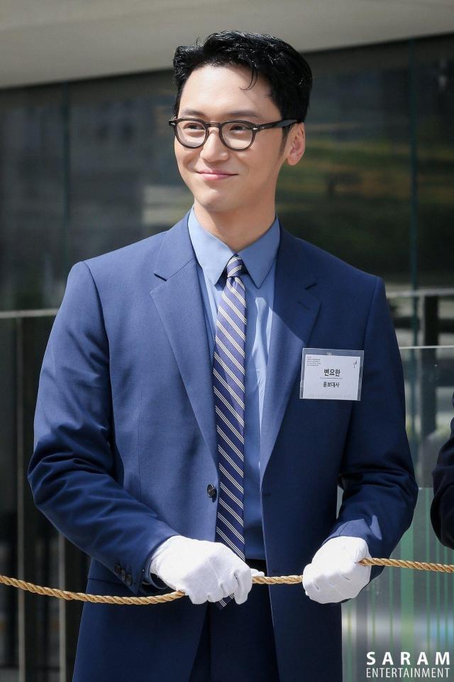 　韓国芸能プロダクション・ＳＡＲＡＭエンターテインメントの公式インスタグラム＠ｓａｒａｍｅｎｔ＿ｏｆｆｉｃｉａｌより　俳優のピョン・ヨハン