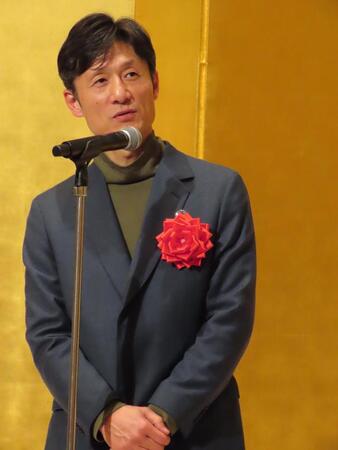 　表彰を受けた李相日監督