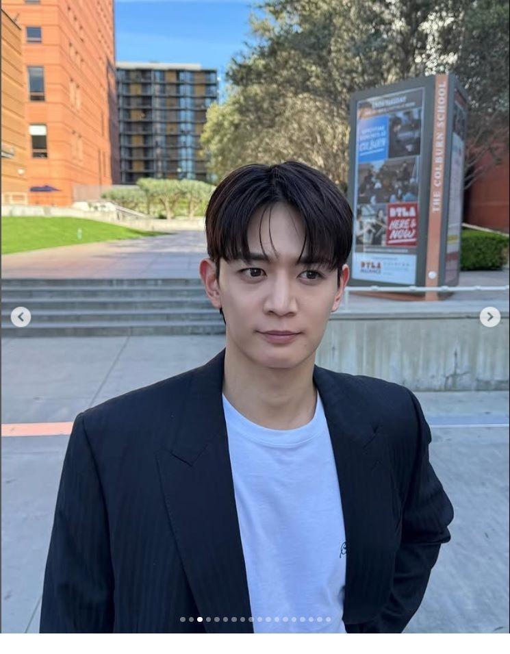 　ＳＨＩＮｅｅ・ミンホの公式インスタグラム＠ｃｈｏｉｍｉｎｈｏ＿１２０９より　ミンホがジョンヒョンさんへ追悼メッセージを送った