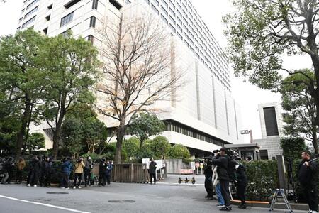 　午前９時前、清水尋也被告の公判が行われる裁判所前＝東京地方裁判所（撮影・開出牧）