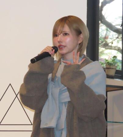 　新ライフスタイルブランド「ＭＥＮＤ」を立ち上げた益若つばさ