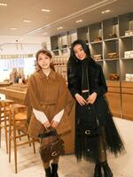 　リニューアルイベントに登場した（左から）幾田りら、Ｋōｋｉ